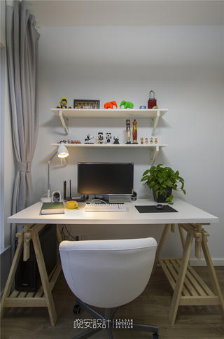 105㎡北欧三居装修书桌设计