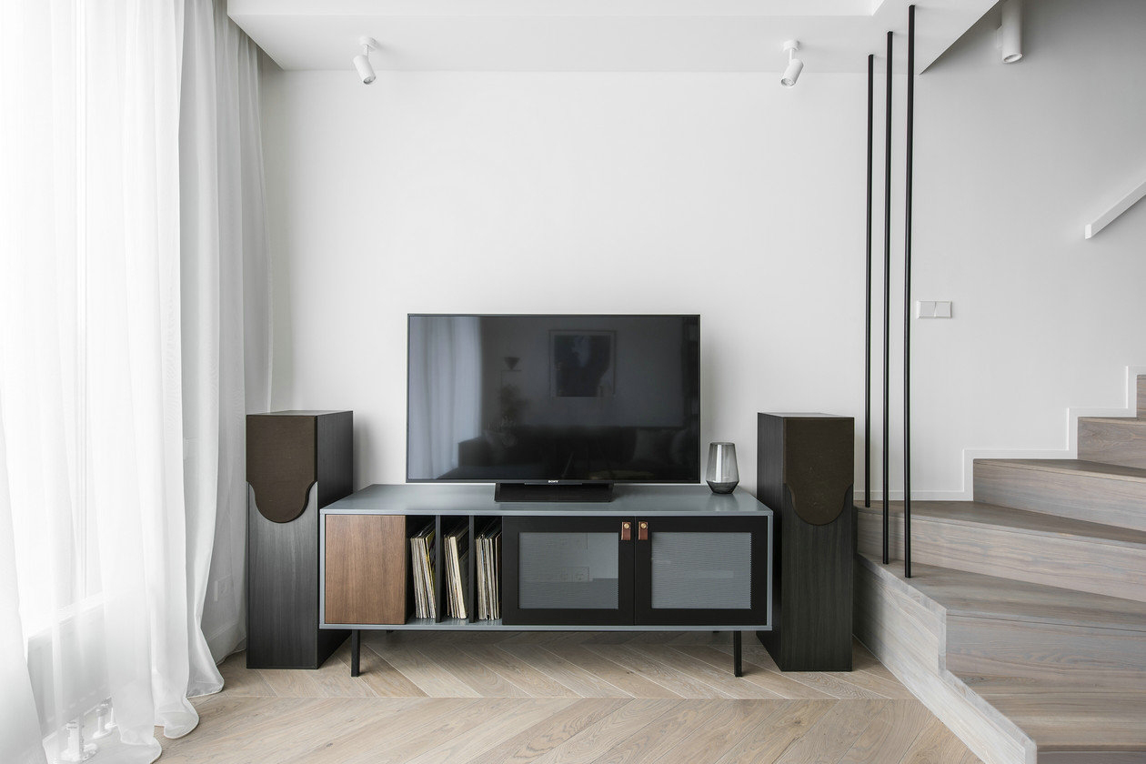 复式北欧风公寓装修电视柜设计
