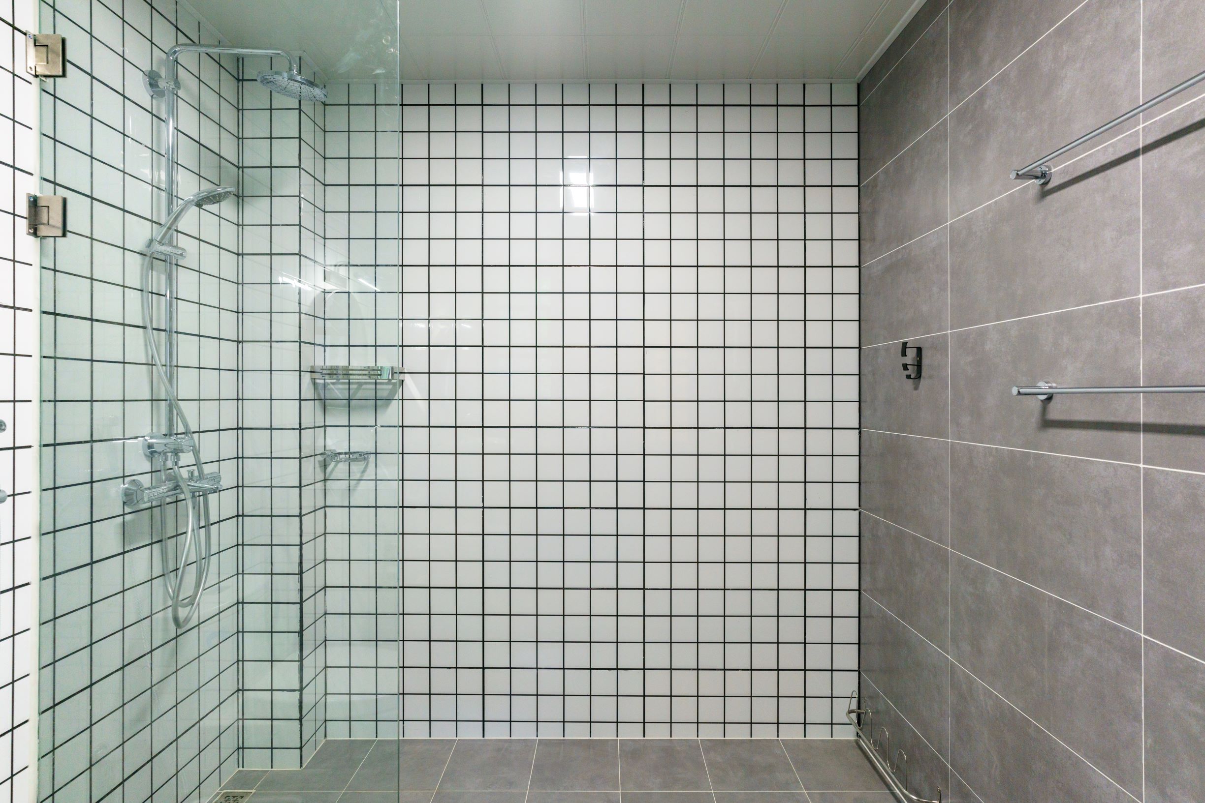 125平混搭风格淋浴房装修效果图