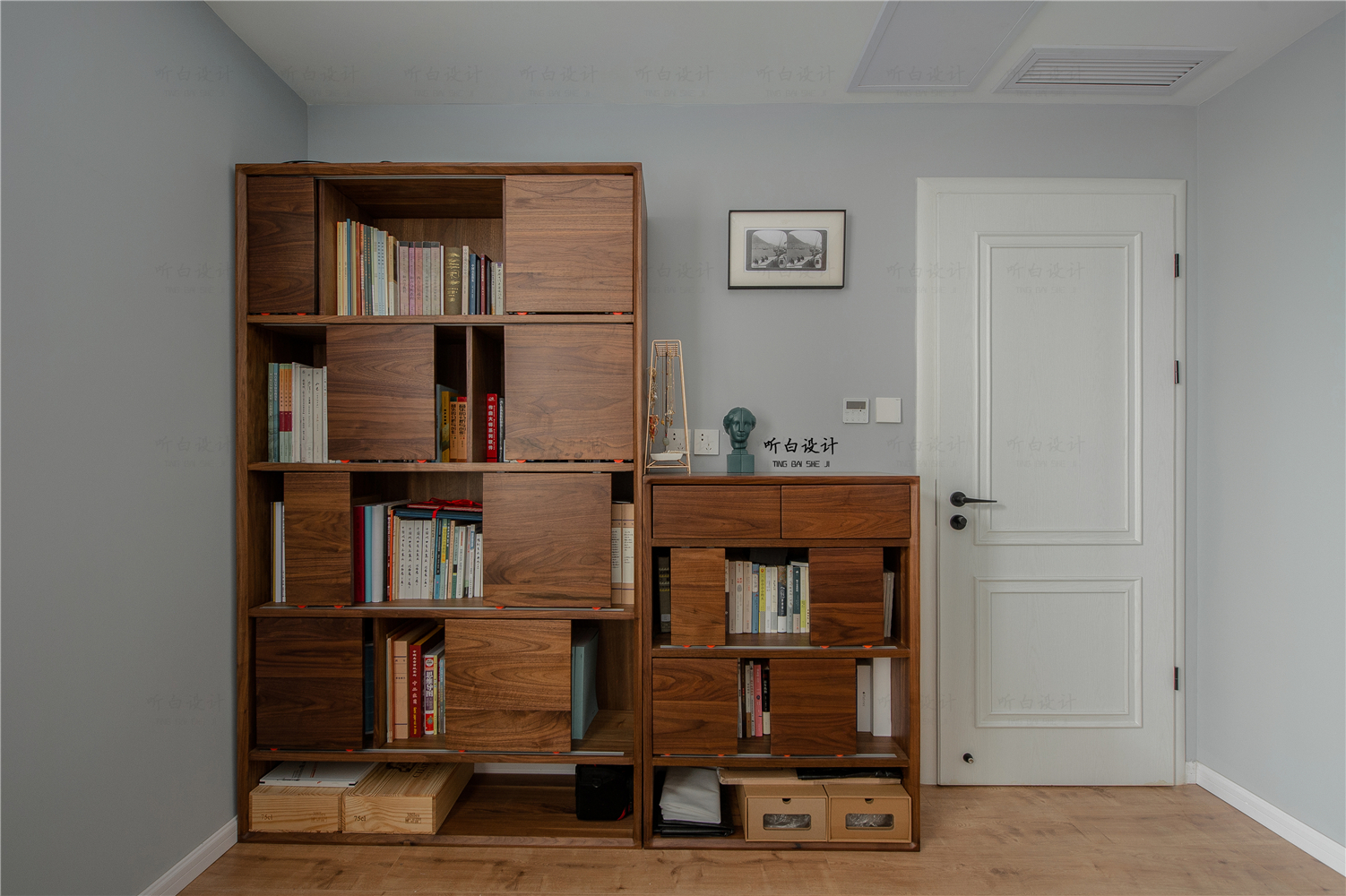 北欧风格三居室装修书柜设计图