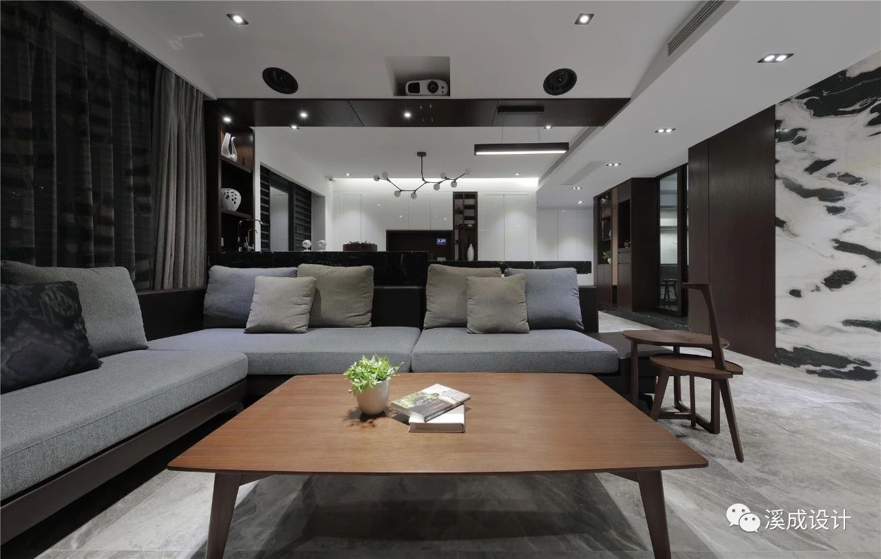 170平现代风装修客厅沙发设计