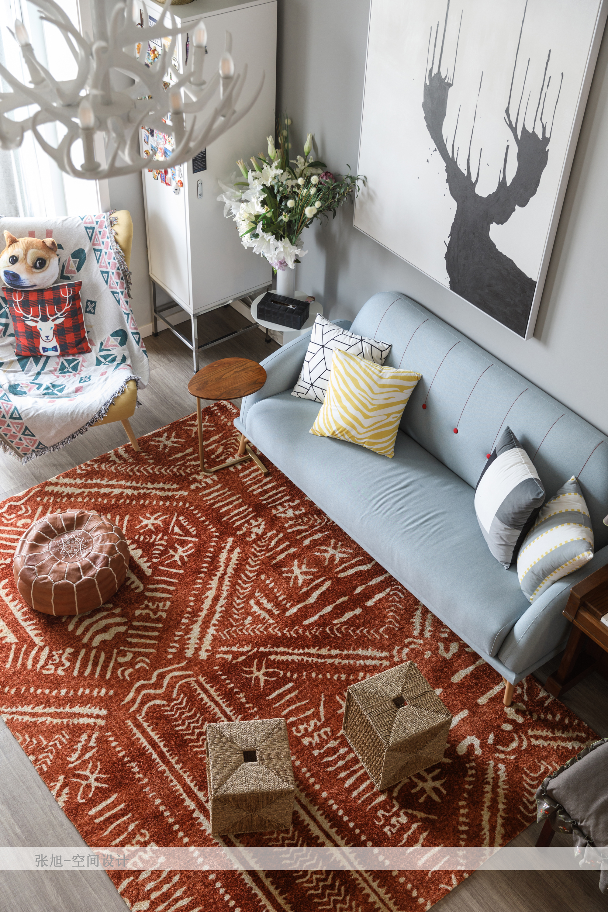 北欧风格三居装修客厅沙发地毯设计