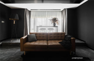 黑色调现代简约风装修沙发设计图