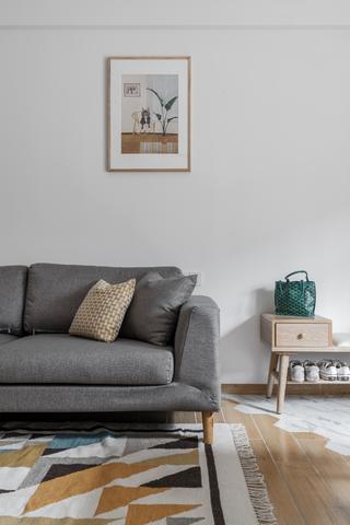 北欧风格两居室装修沙发设计图