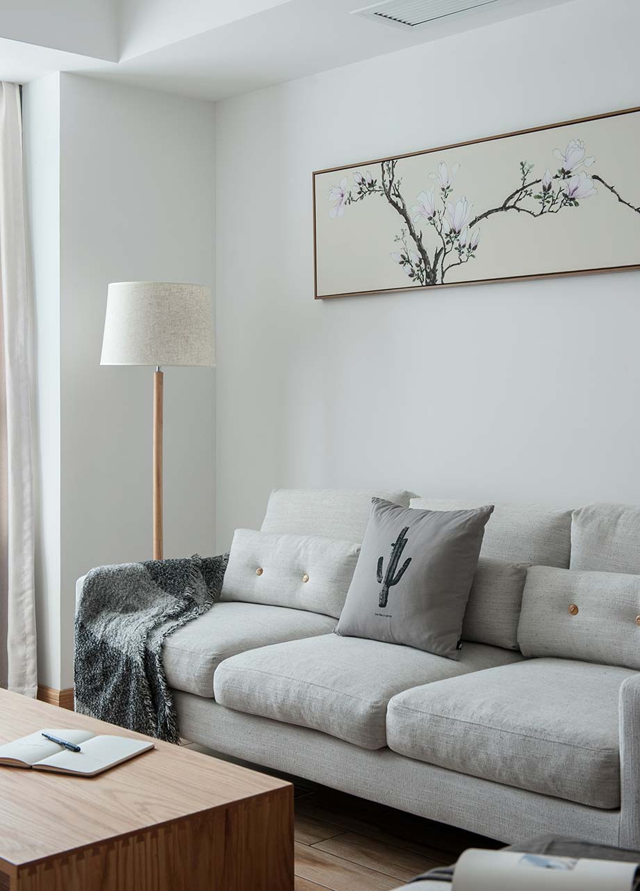 日式风格四居室装修沙发设计图
