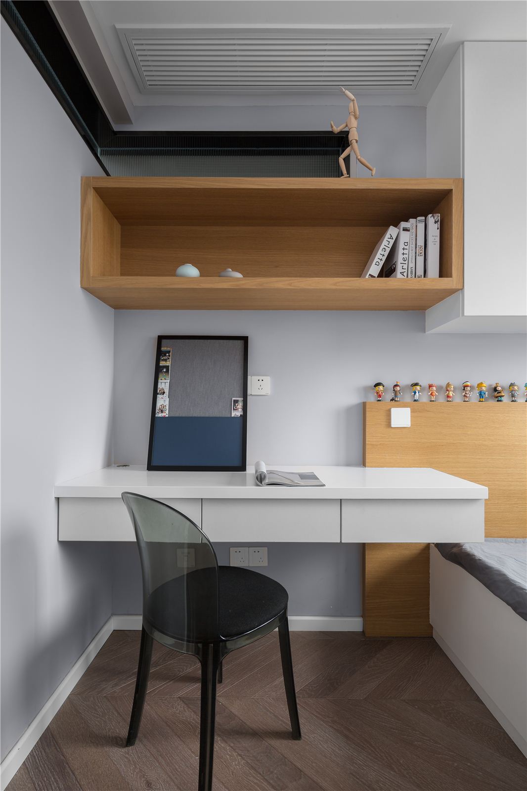 90㎡现代简约两居装修书桌设计图