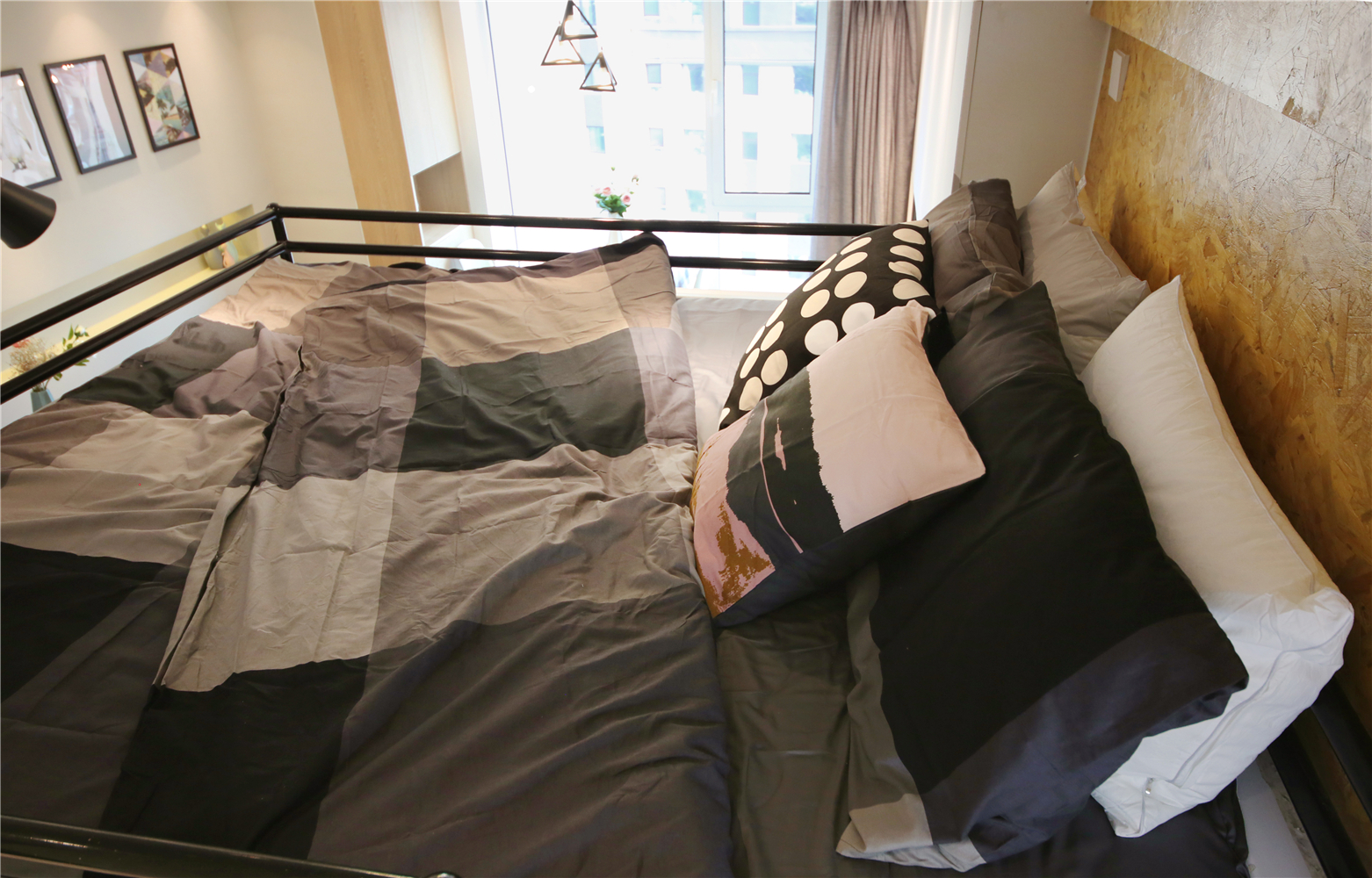 40米小户型公寓卧室装修效果图