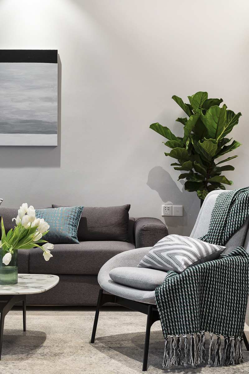 现代简约风格三居装修沙发设计图