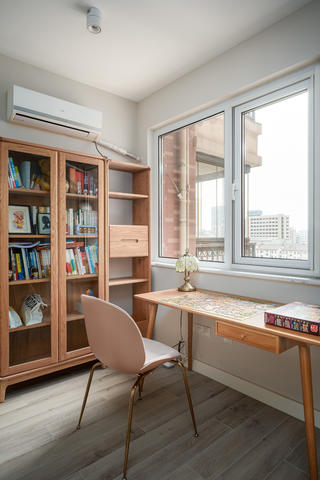 北欧风格二居室书房装修效果图