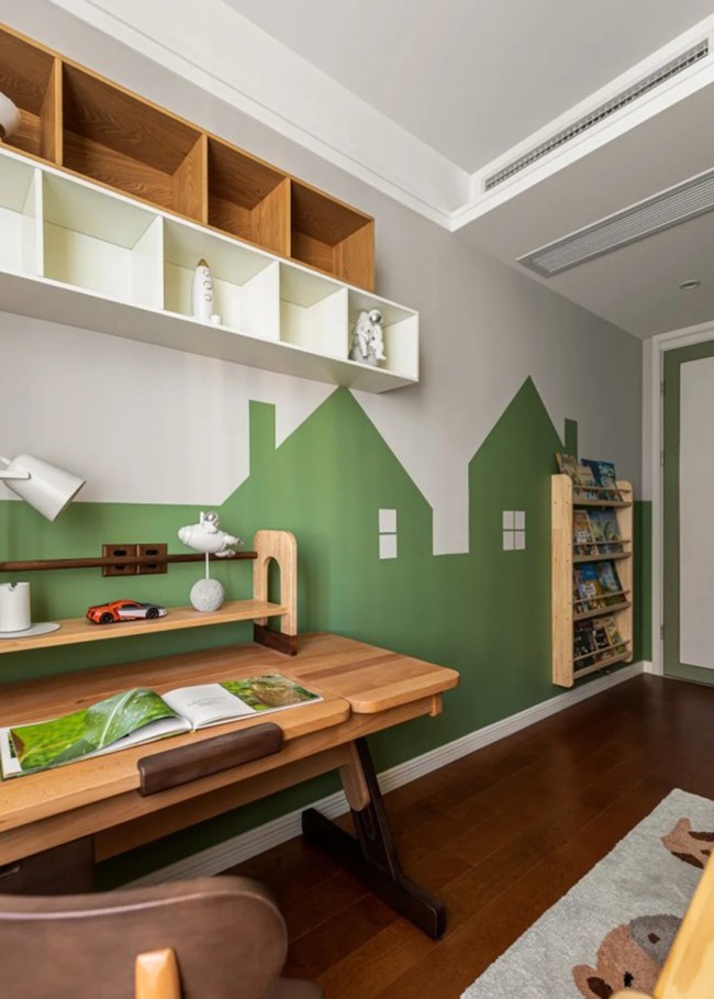 儿童房入口的乐高墙供孩子玩耍,锻炼孩子的动手能力